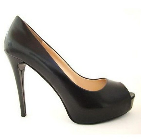 Guess Shoes - Guess platforms